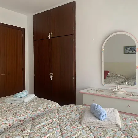 Duplex En El Centro Del Pueblo, Muy Bien Comunicado Apartment